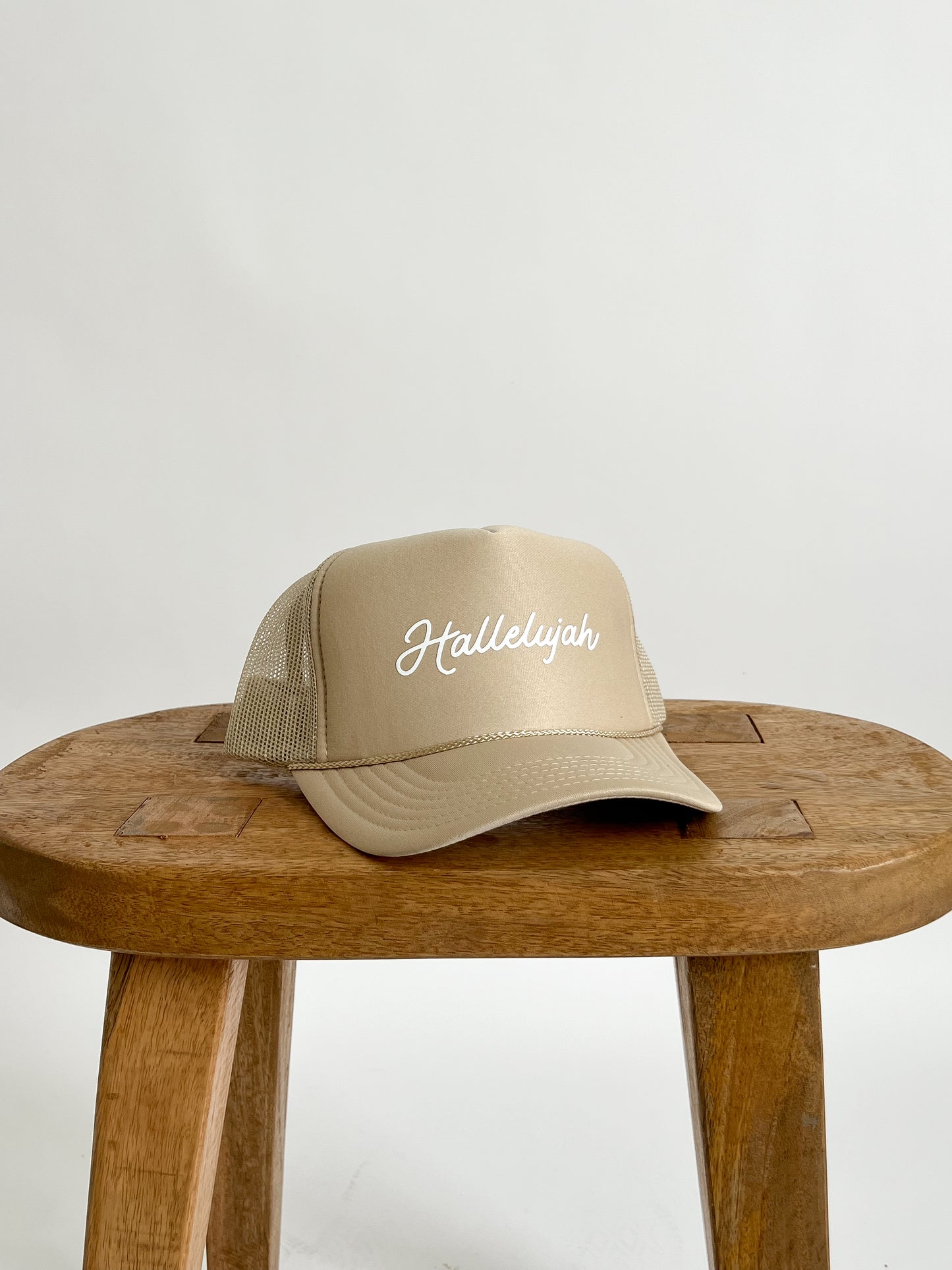 HALLELUAH TRUCKER HAT // BEIGE