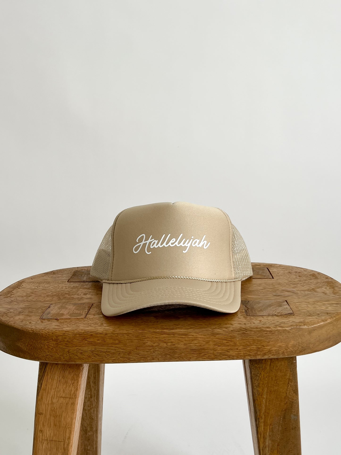 HALLELUAH TRUCKER HAT // BEIGE