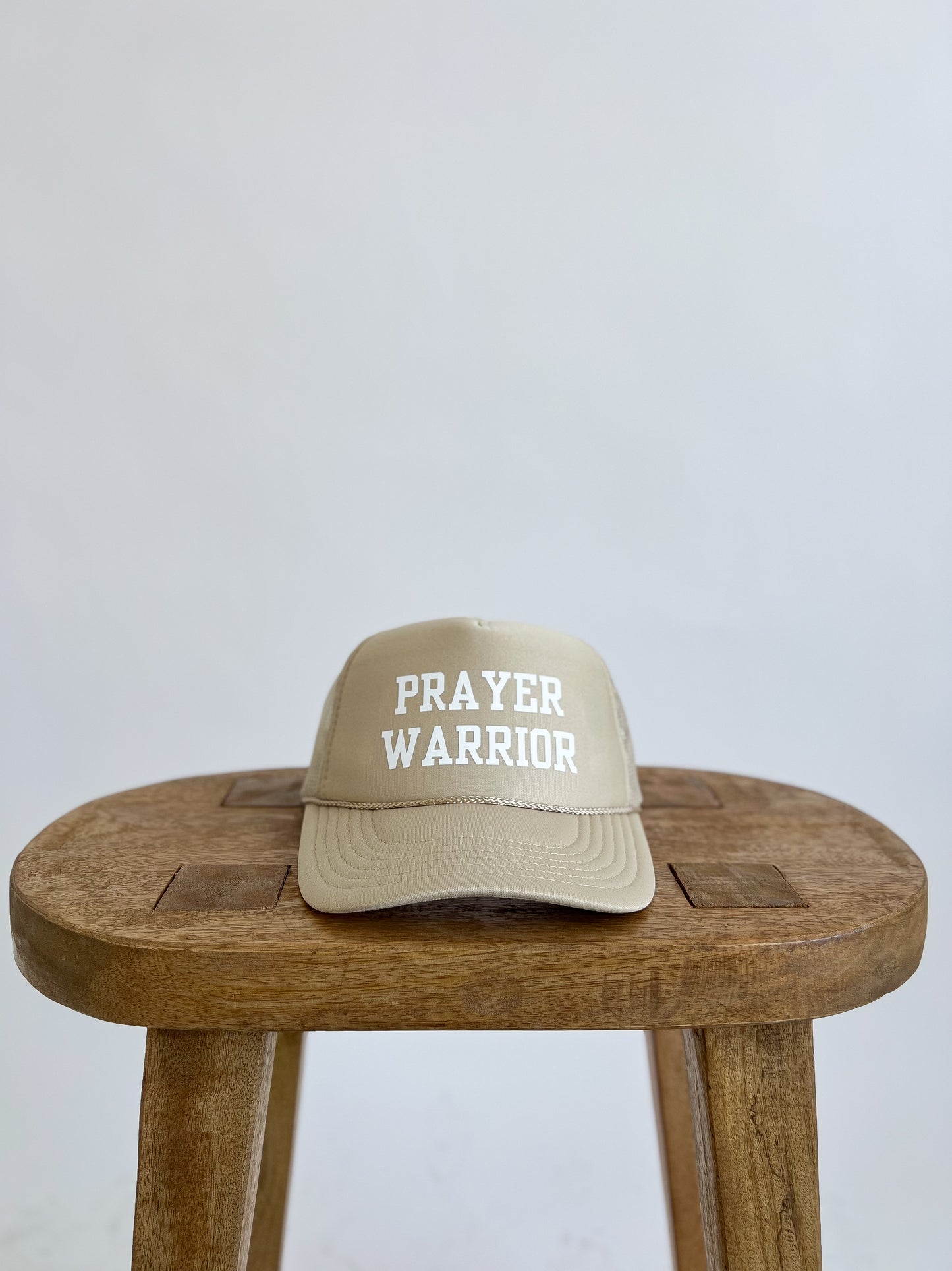 PRAYER WARRIOR TRUCKER HAT // BEIGE