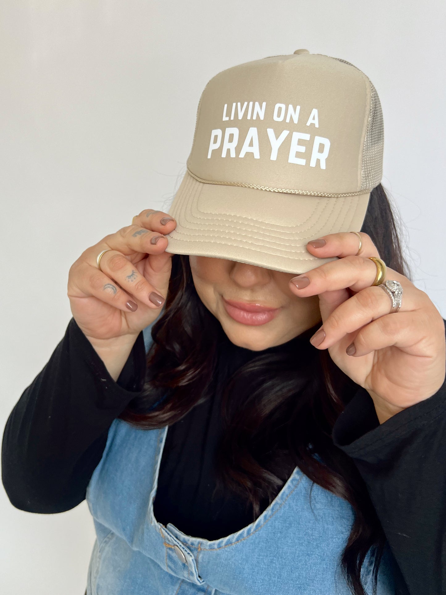 LIVIN ON A PRAYER TRUCKER HAT // BEIGE